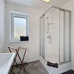 アパート 1 Links By Interhome *